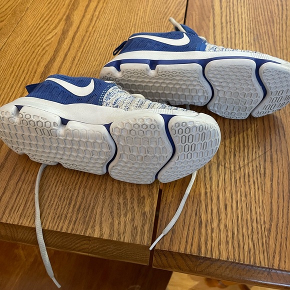 Kids Kevin Durant 9 sneakers sz 2 - Picture 11 of 11